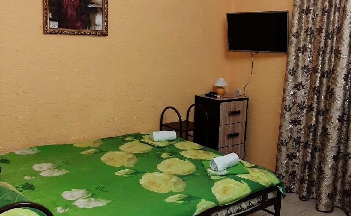 С удобствами на 2, 3, 4 и 5 человек. Гостевой дом ОРИОН. Ольгинка С удобствами на 2, 3, 4 и 5 человек. Гостевой дом ОРИОН. Ольгинка