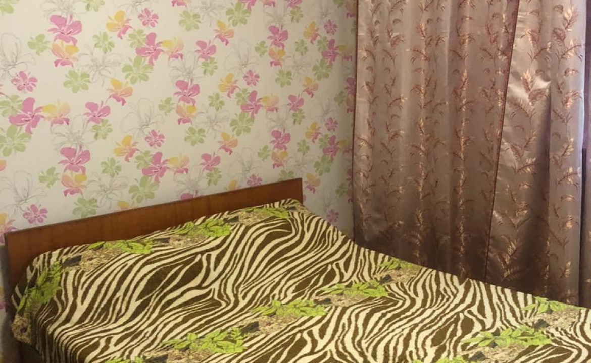 3х местный. Частный сектор Строителей 6/2 в п. Пионерный. Сукко