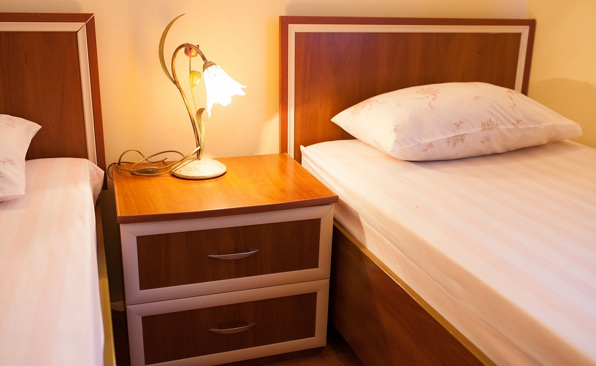 2х местный стандарт. Гостиница «Миратель». Евпатория