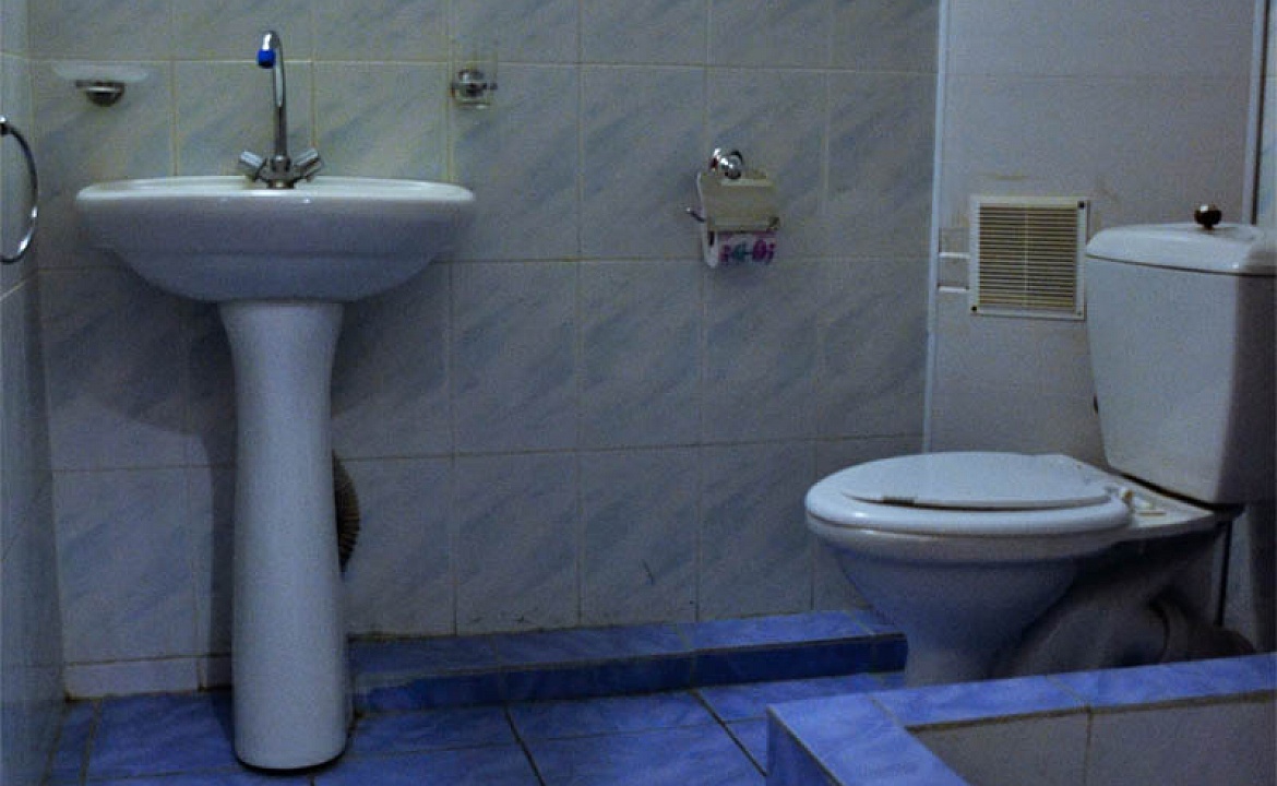 2-х местный номер. Пансионат «Черноморский». Витязево 2-х местный номер. Пансионат «Черноморский». Витязево