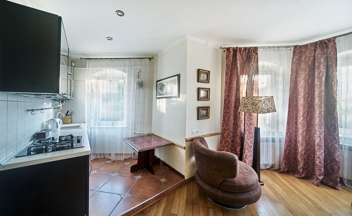 Коттедж с кухней. Гостевой дом "KuprInn". Балаклава