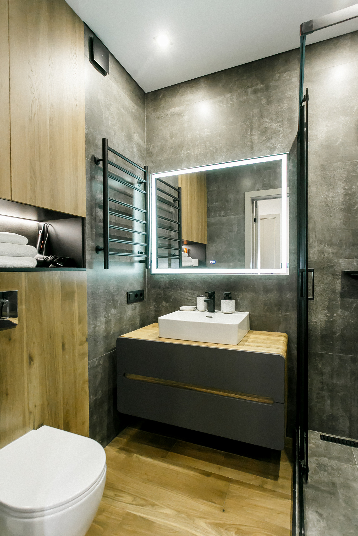 . Квартира в многоквартирном доме Современный апартамент на первой береговой. Дагомыс