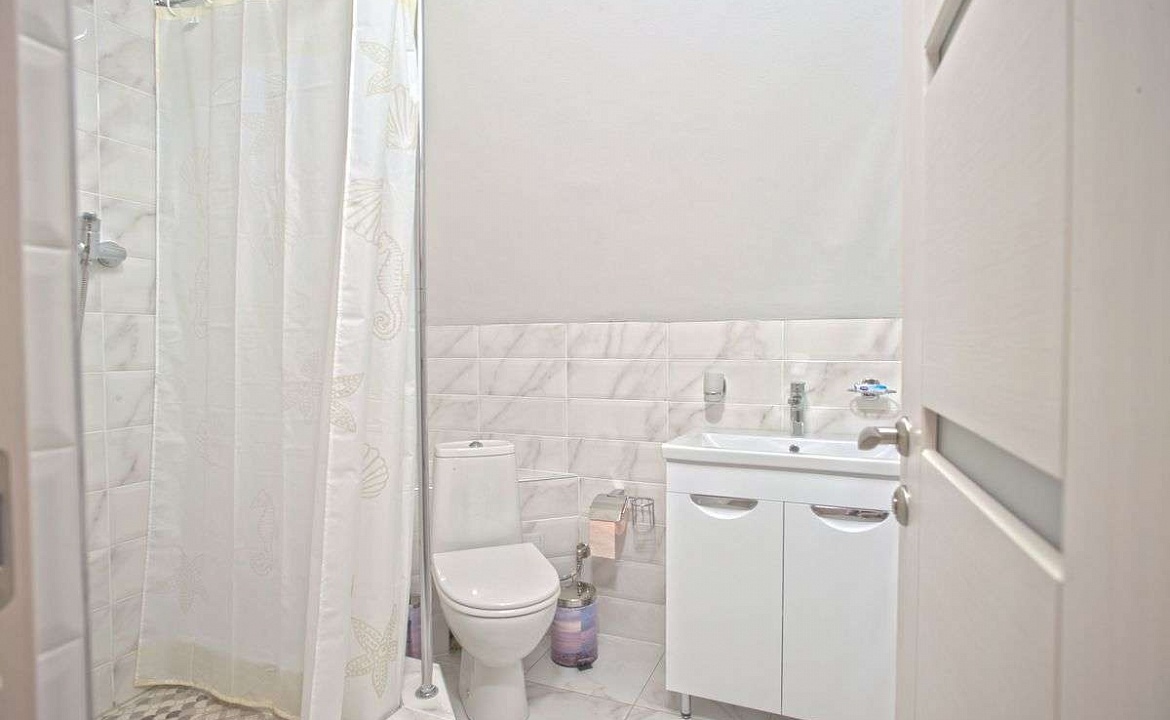 СЕМЕЙНЫЙ ДВУХКОМНАТНЫЙ. Гостиница "Приморская" - Лазаревское. Лазаревское