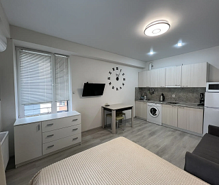 Студия с видом на море 217к2. Светлая квартира с террасой и морем. 