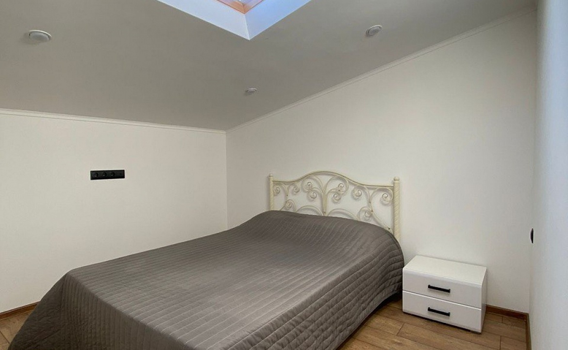 Квартира под ключ. Квартира в многоквартирном доме Апартаменты Цветочная. Адлер