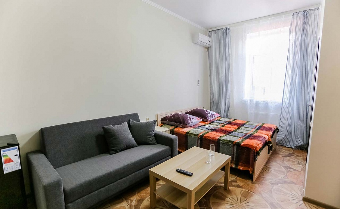 3 этаж 3 номер. Гостевой дом мАнжелка. Геленджик