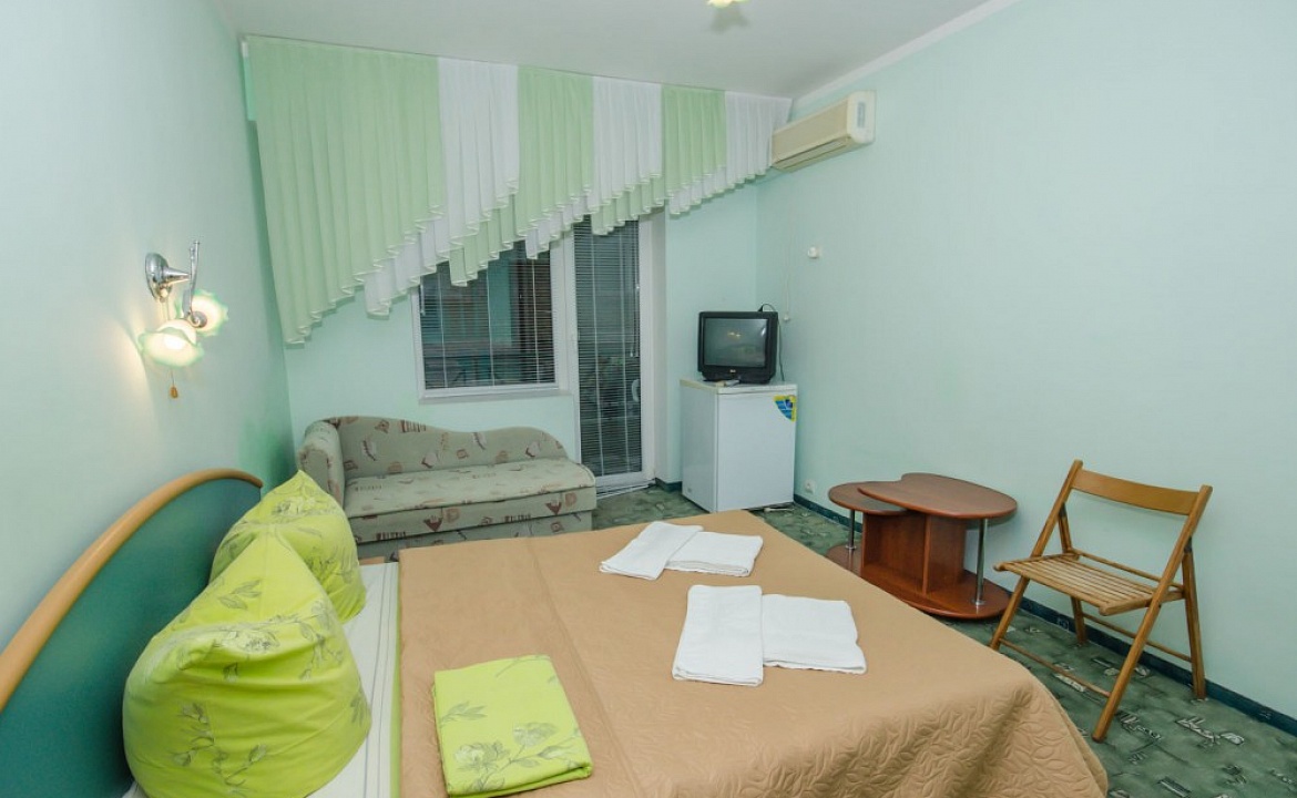 ЭКОНОМ+. Отель "Седьмое небо". Утёс