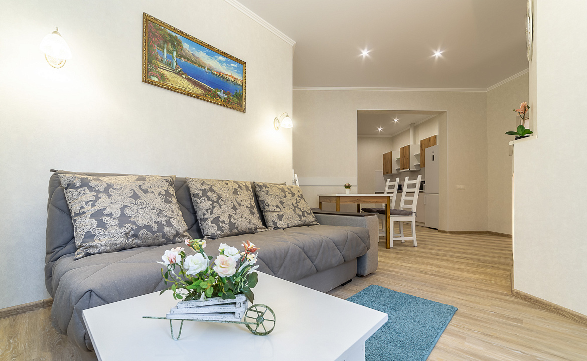 4 комнатная квартира в центре Сочи рядом с пляжем Ривьера. Уютные Квартиры в центре Сочи рядом с крупнейшим пляжным комплексом Ривьера. Сочи