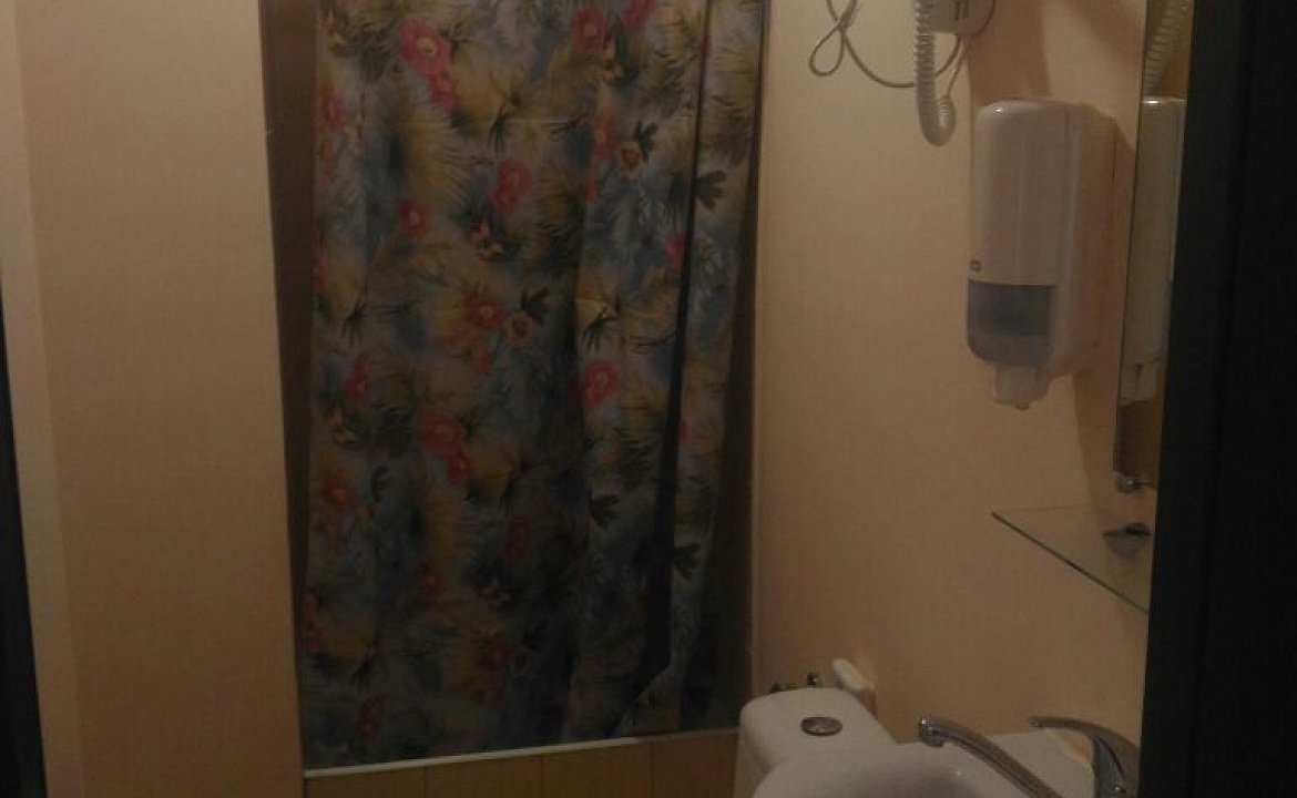 Двухкомнатный номер с кухней и видом на парк (1 этаж). Гостиничный комплекс Зеленый мыс. Алупка