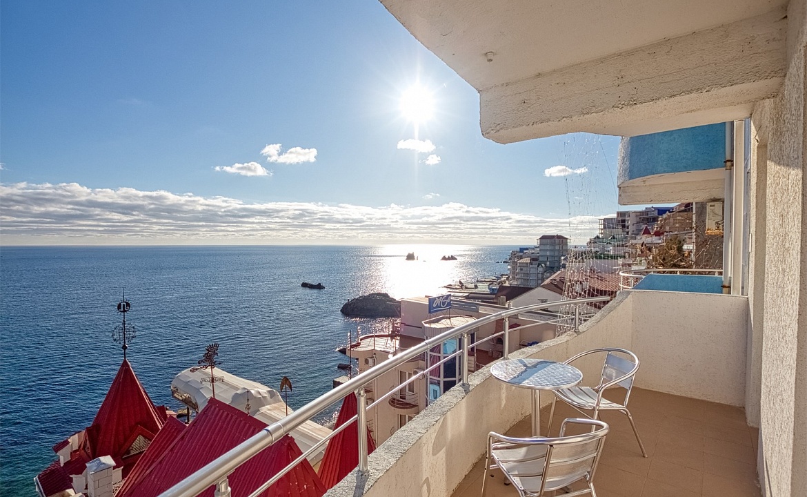 Люкс двухкомнатный с кухней. Отель «Интер». Утёс Люкс двухкомнатный с кухней. Отель «Интер». Утёс