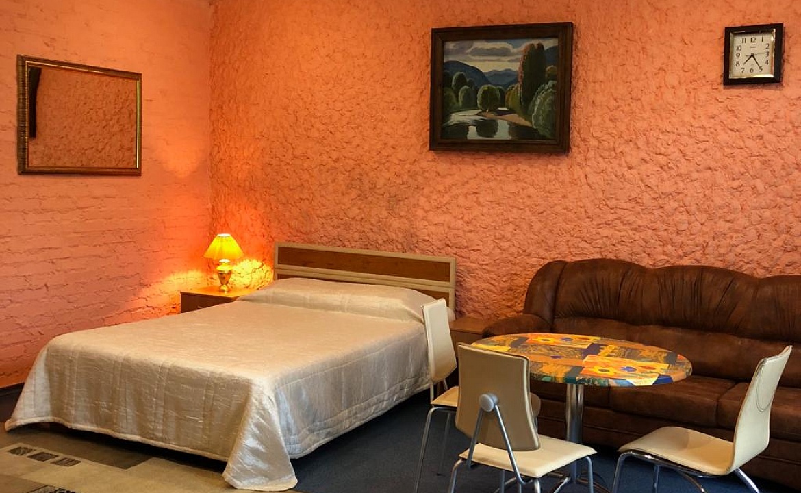 Апартаменты 2-комнатные. Гостевой комплекс Hotel Prestige. Ялта