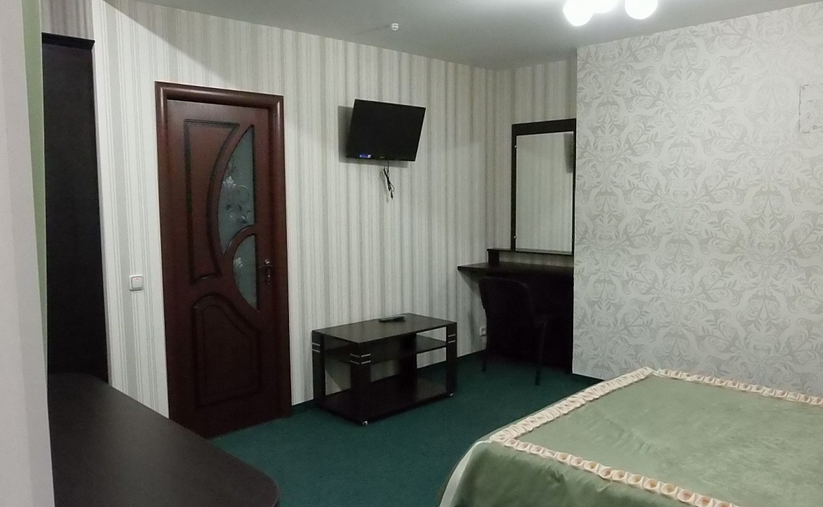 Эконом. Гостиница "УЮТ" - Симферополь. Симферополь