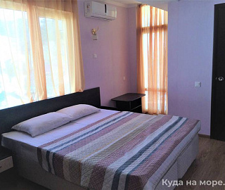 Студия на горы (2 этаж). Гостевой дом Алиса - Солоники. 