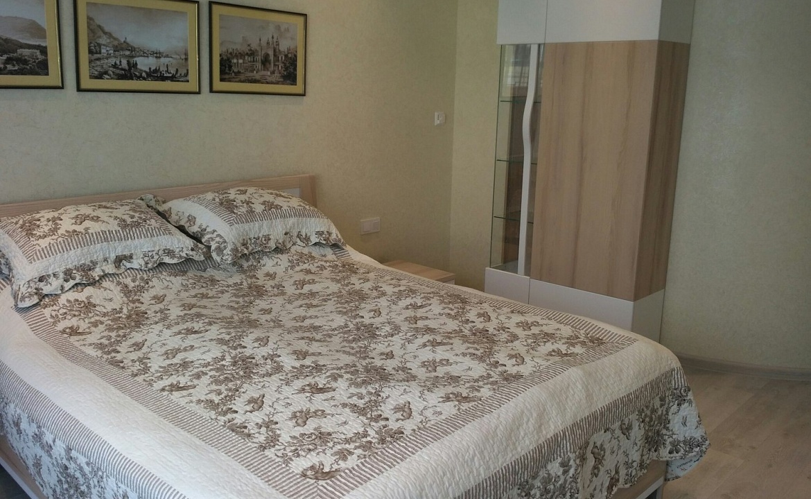 Номер люкс №11/1. Гостевой дом "Yellow Submarine". Массандра