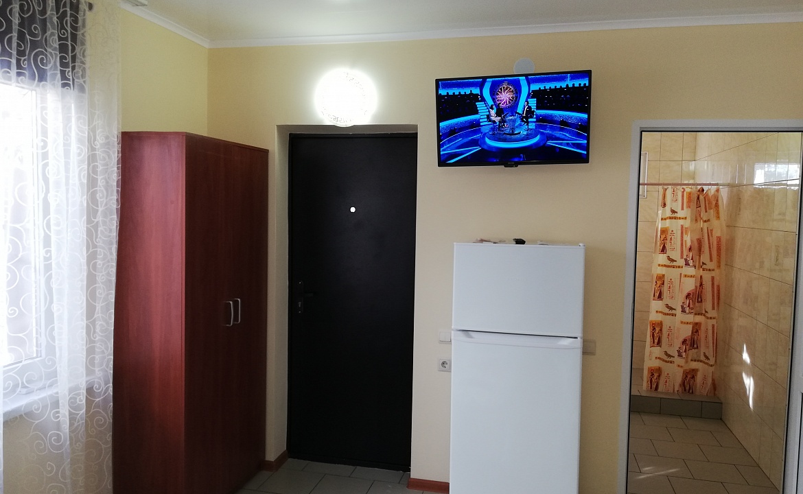 Домик у моря 4х-местный. Гостевой дом Домик у моря Пролетарская 152. Должанская