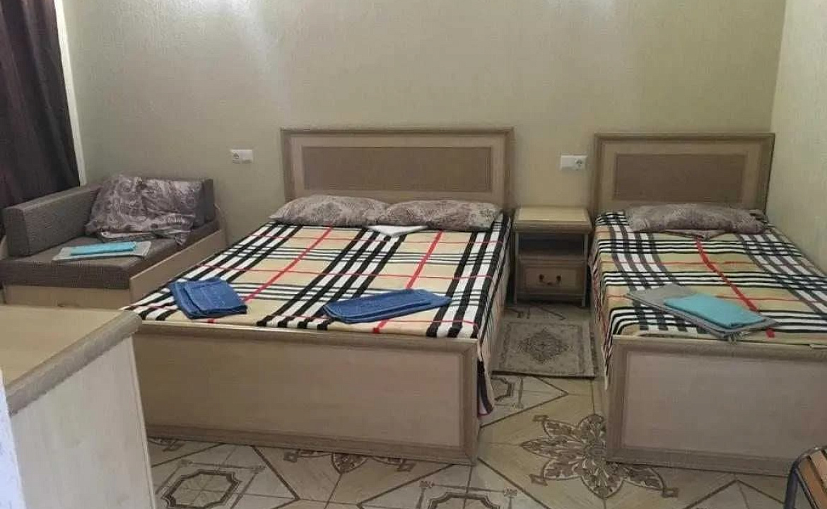 Четырёхместный люкс. Гостевой дом “Стерх”. Лоо