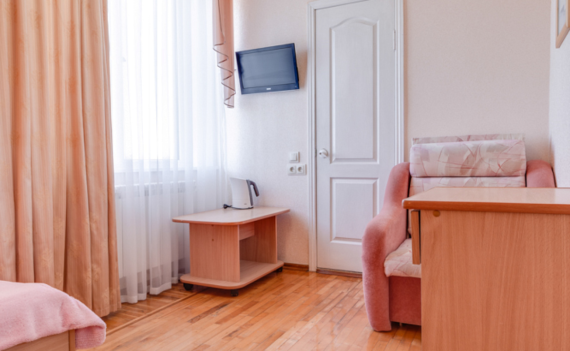 Стандарт одноместный Корпус 1. Гостевой дом "Олива". Анапа