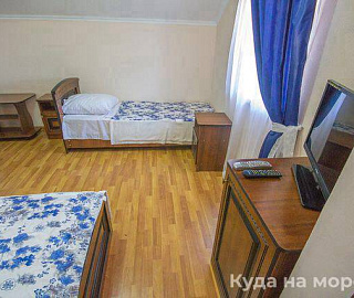 Трехместный . Гостевой дом на Рубиновой. 