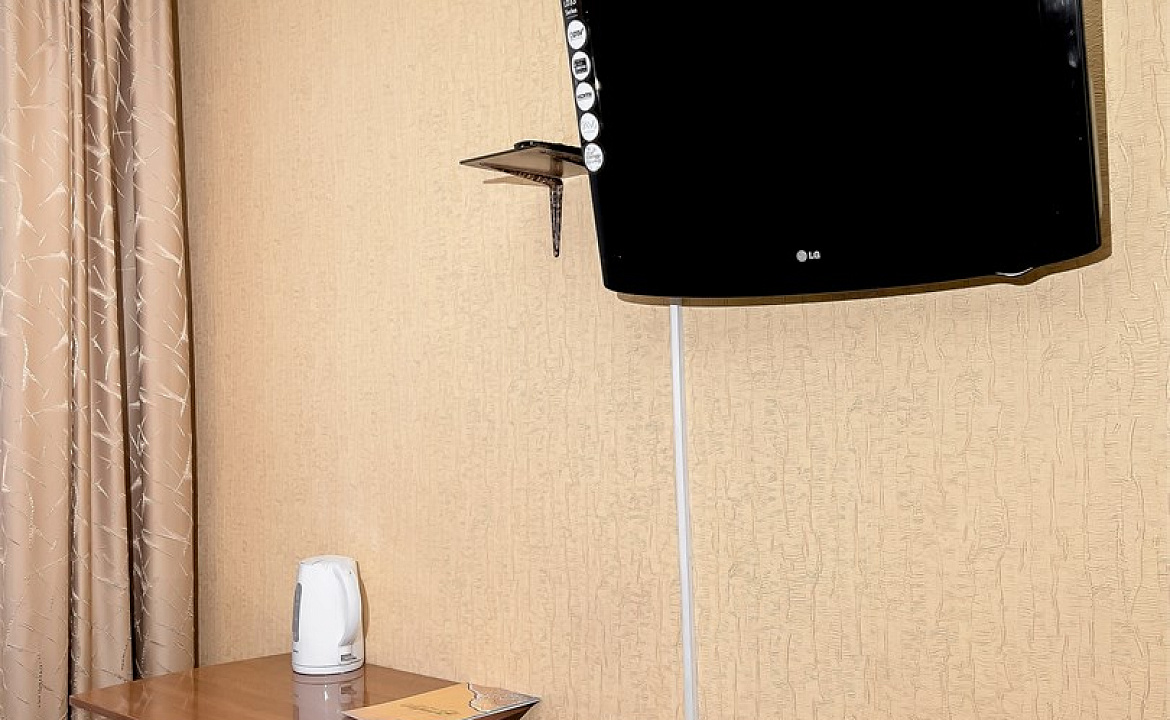 Семейный номер. Отель "VIVA Лариса". Адлер