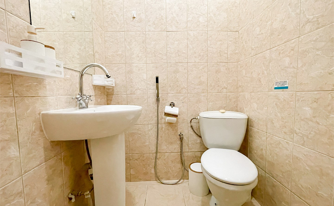 Стандарт 2-хместный с 2 дополнительными местами. Отель Автор. Анапа