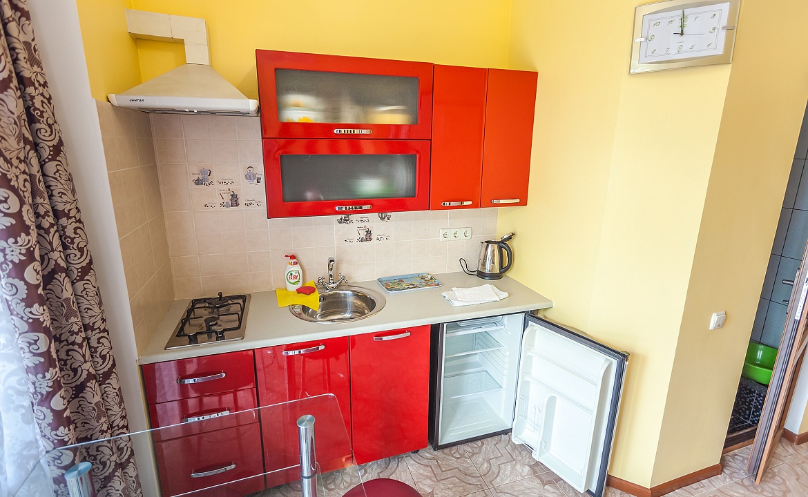 1к стандарт до 3х человек. Гостевой дом Пролетарская 12. Гурзуф