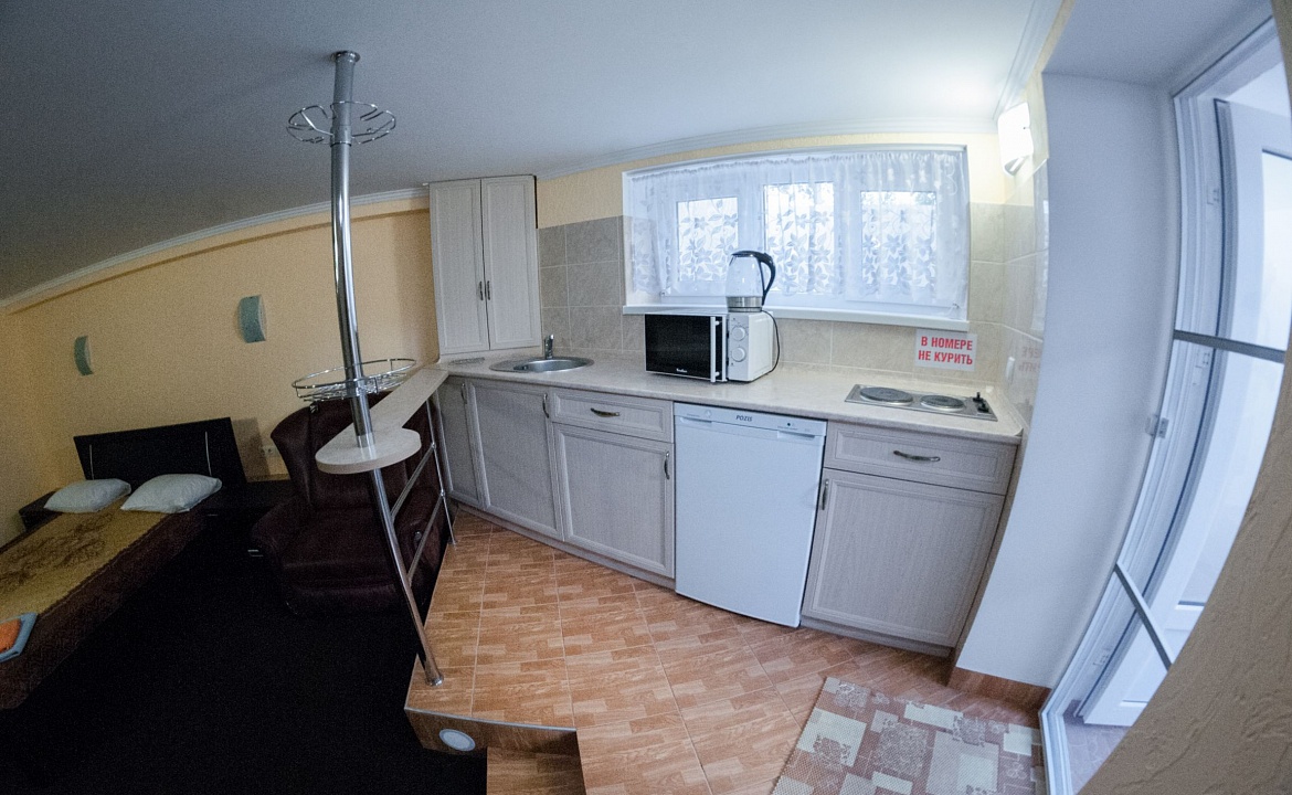 Апартаменты стандарт. Апартаменты на Черноморской набережной. Феодосия