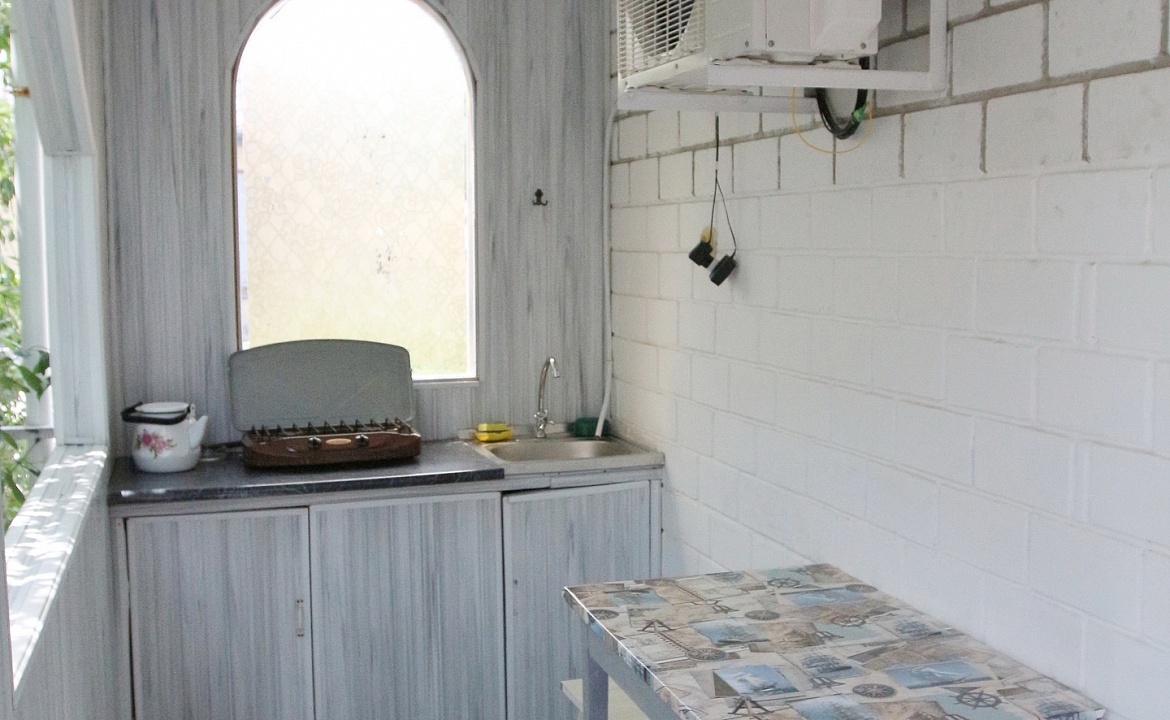 Двухкомнатный 4-х местный на 2-м этаже. Гостевой дом Гостевой дом "Спортлото-82".. Коктебель