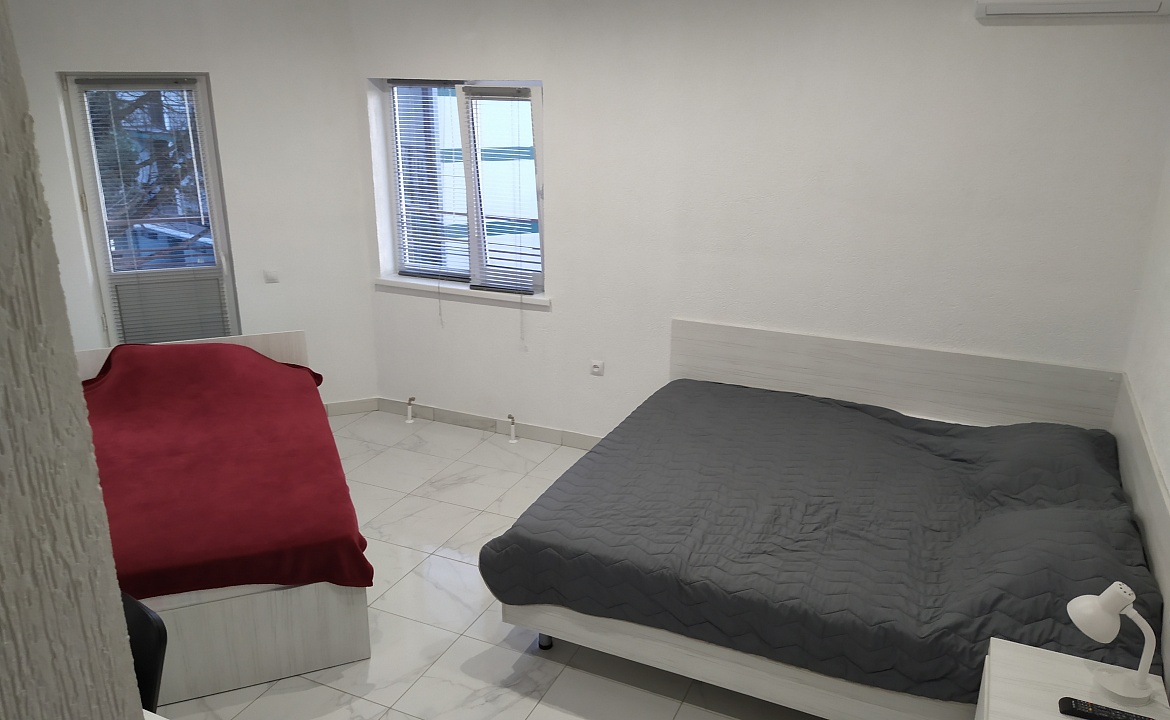 Стандартный семейный номер. Гостевой дом Маяк. Кабардинка Стандартный семейный номер. Гостевой дом Маяк. Кабардинка