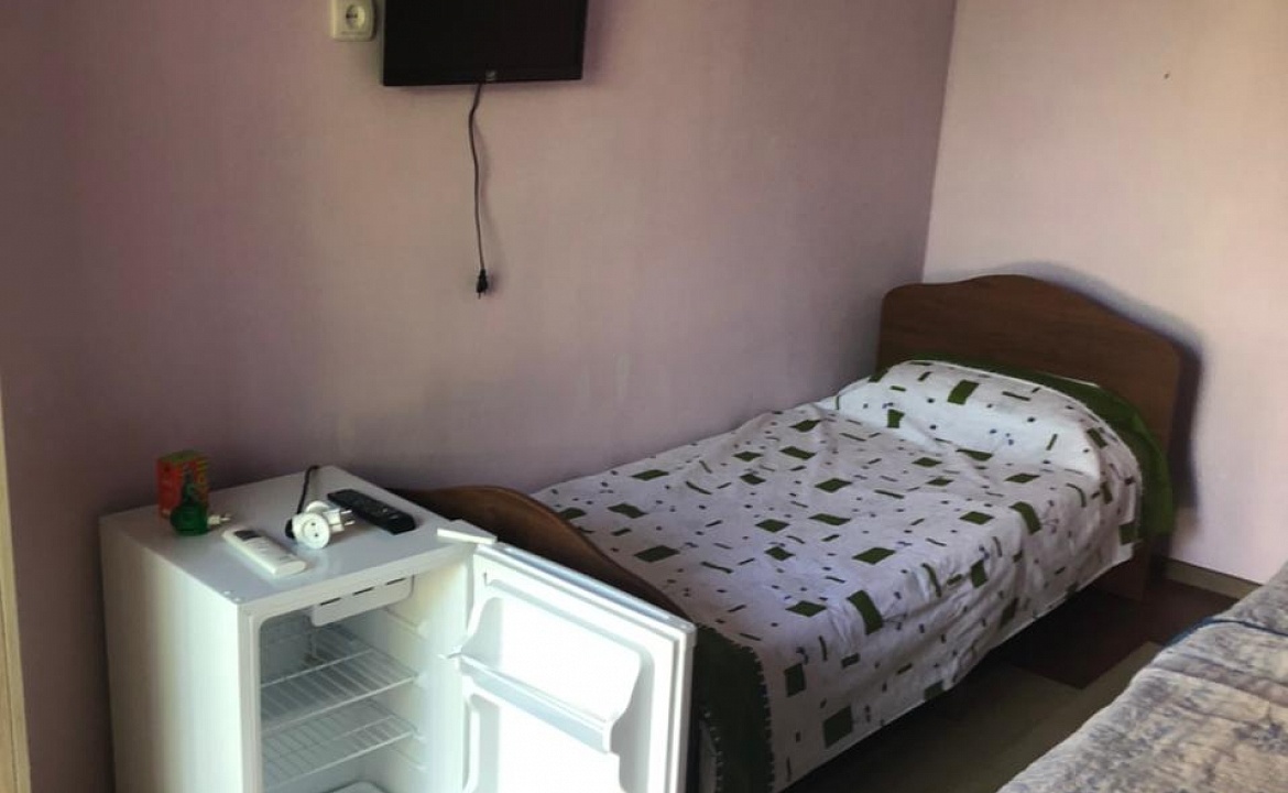 Стандарт с летней кухней. Частный сектор Buffalo . Сухум