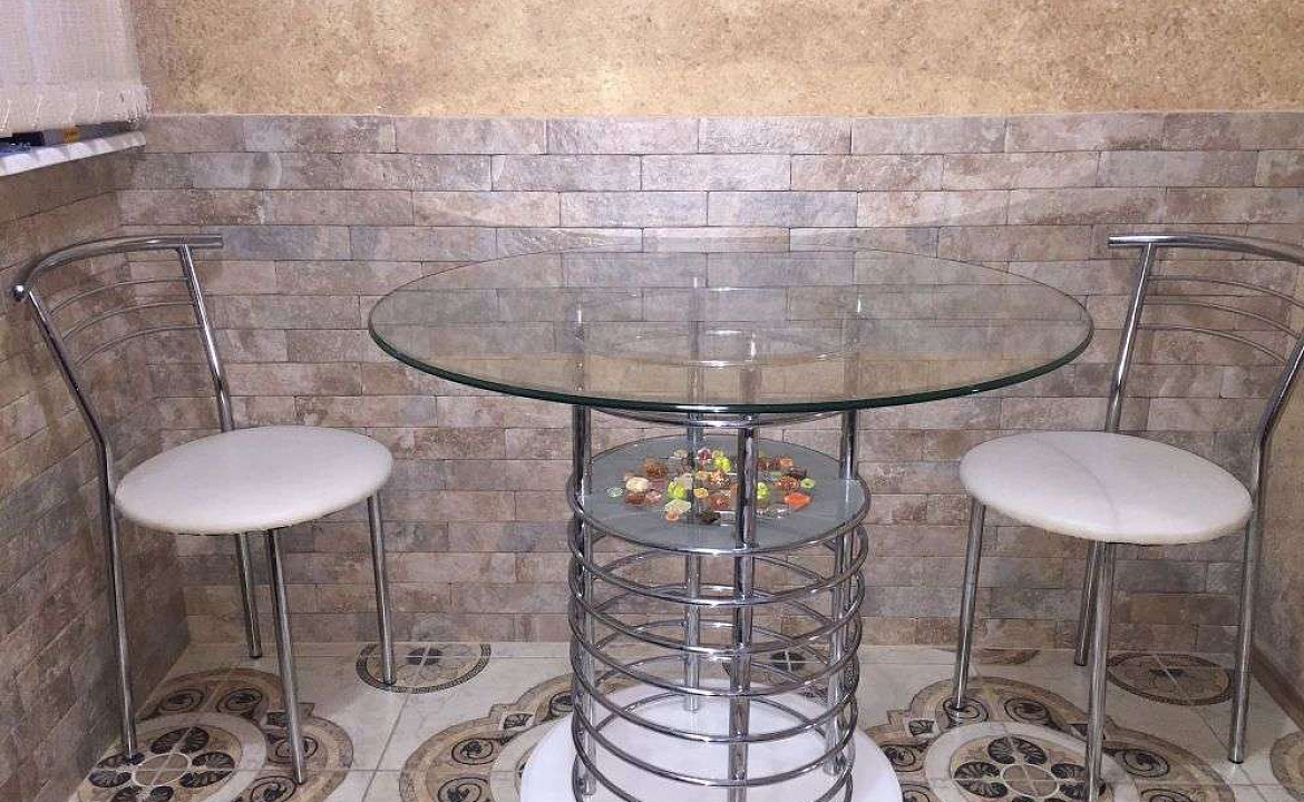 Шикарная 2ух комнатная квартира на набережной. Гараж.. Частный сектор 2х комнатная квартира на набережной. Ялта