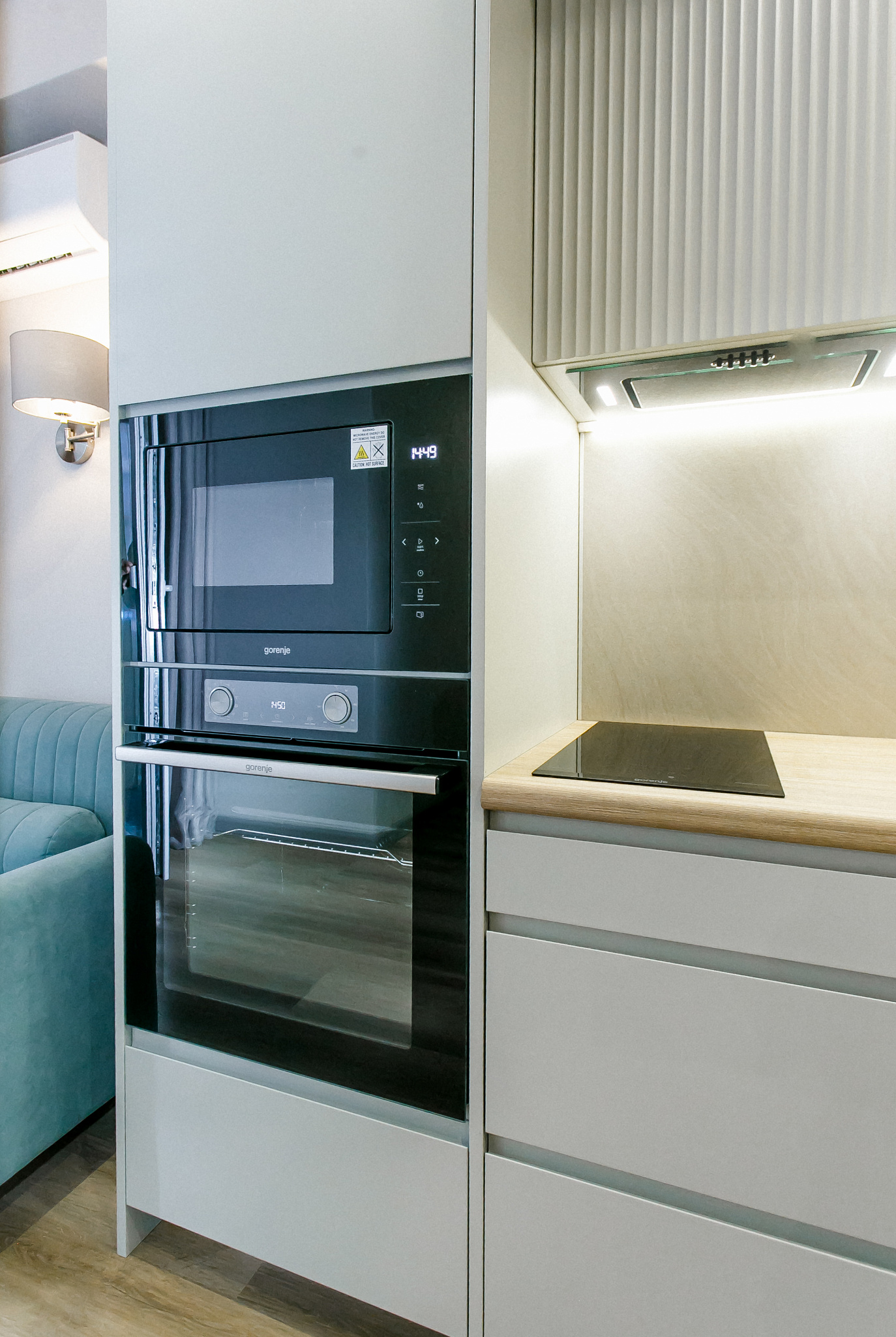 . Квартира в многоквартирном доме Современный апартамент на первой береговой. Дагомыс