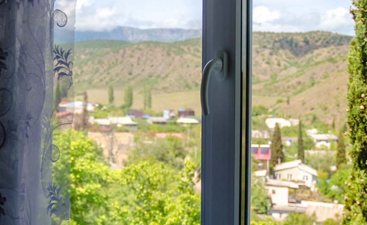 2-X МЕСТНЫЙ НОМЕР С 1 КРОВАТЬЮ. Мини-отель Сан-Сити. Рыбачье