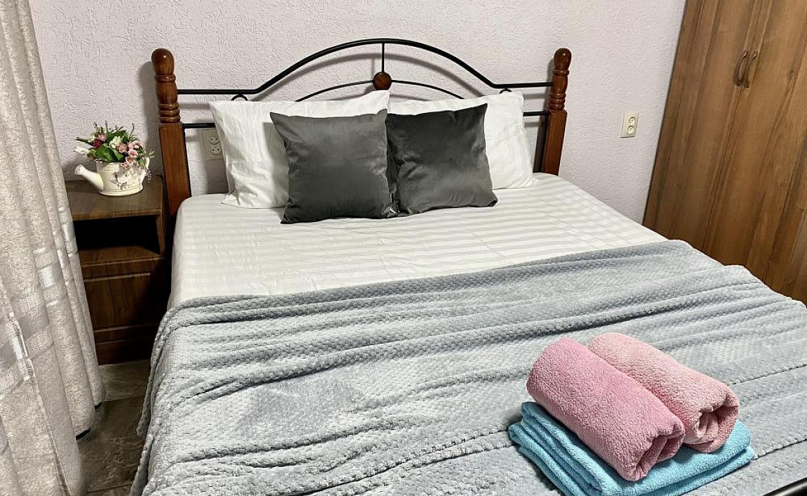 Трёхместный стандарт. "Брио" частный сектор. Геленджик