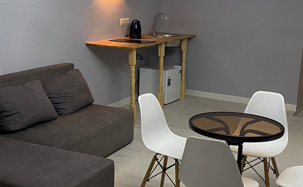 Двухкомнатные апартаменты-студия. Частный сектор Buffalo . Сухум