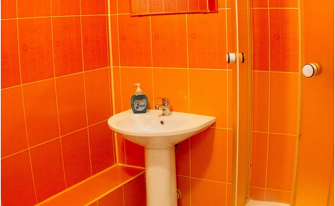 1-комнатный номер 3-местный без балкона. Гостиница Астерия. Ейск