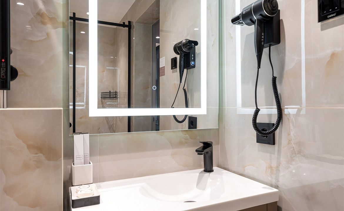 Супериор. Курортный отель Моне. Адлер