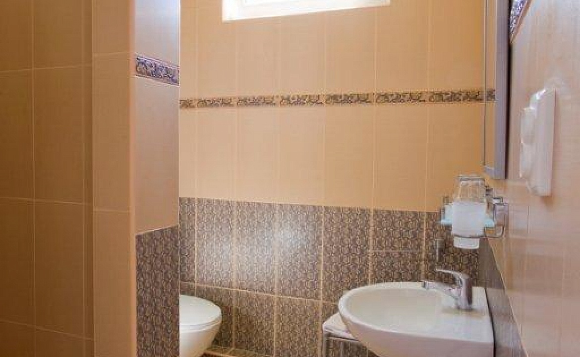 Улучшенный. Гостиница Спарта. Ялта