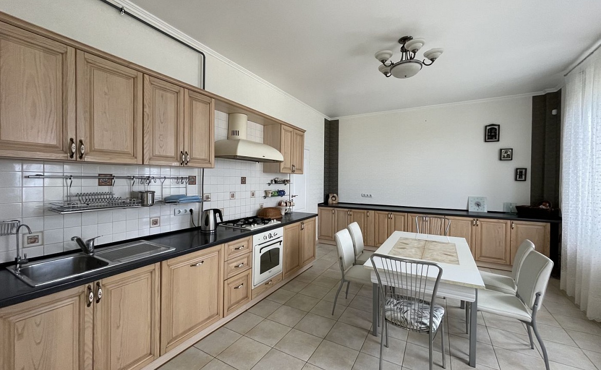 Дом 2-этажный. Гостевой дом "Ялта-Ливадия". Ливадия