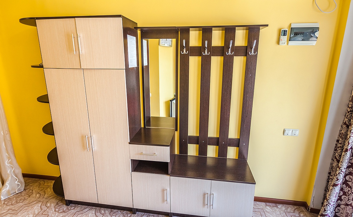 1к стандарт до 3х человек. Гостевой дом Пролетарская 12. Гурзуф