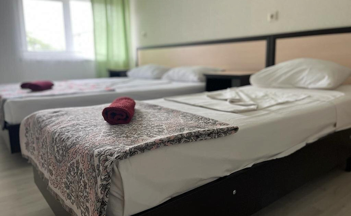 3х местный Стандарт, от 1 до 3 гостей, двуспальная кровать. Мини-отель Моника. Анапа