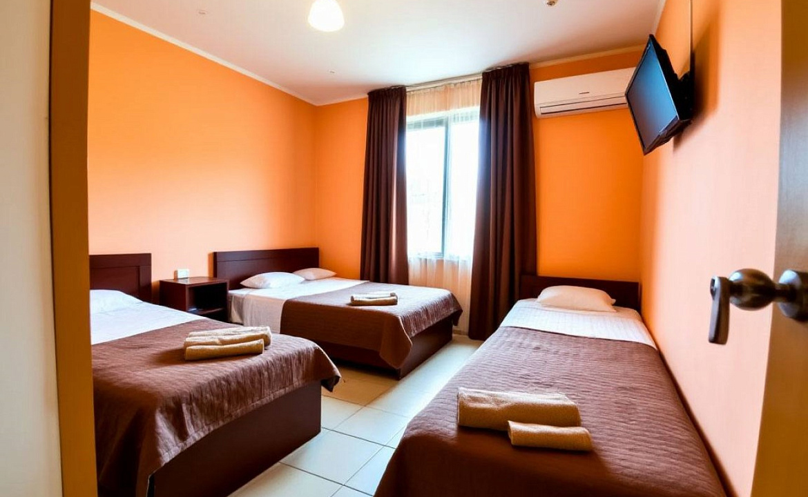 СТАНДАРТ 3-Х МЕСТНЫЙ. Гостевой дом ВАРДАНЕ. Вардане