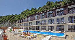 Гостевой комплекс и Яхт-Клуб "Торнадо" Новомихайловский