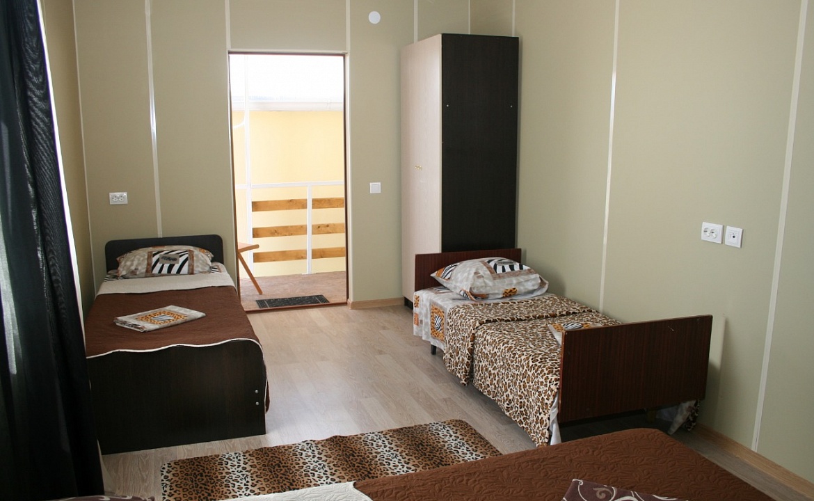 Четырёхместный номер. Гостевой дом 7Я. Голубицкая