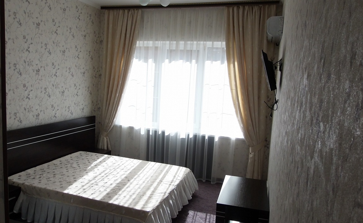 Стандарт. Гостиница "УЮТ" - Симферополь. Симферополь