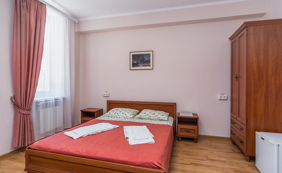 Стандарт. Хостел Ялтакурорт. Ялта