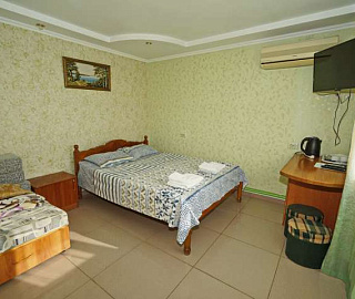 2-х комнатный Стандарт с балконом. Отель «Черноморец». 