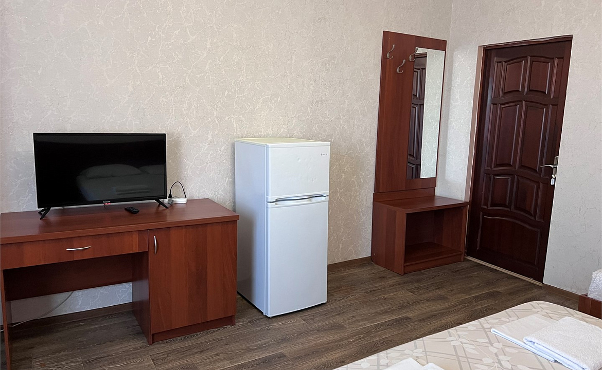 Четырехместный номер стандарт категории. Апарт-отель Самара. Адлер