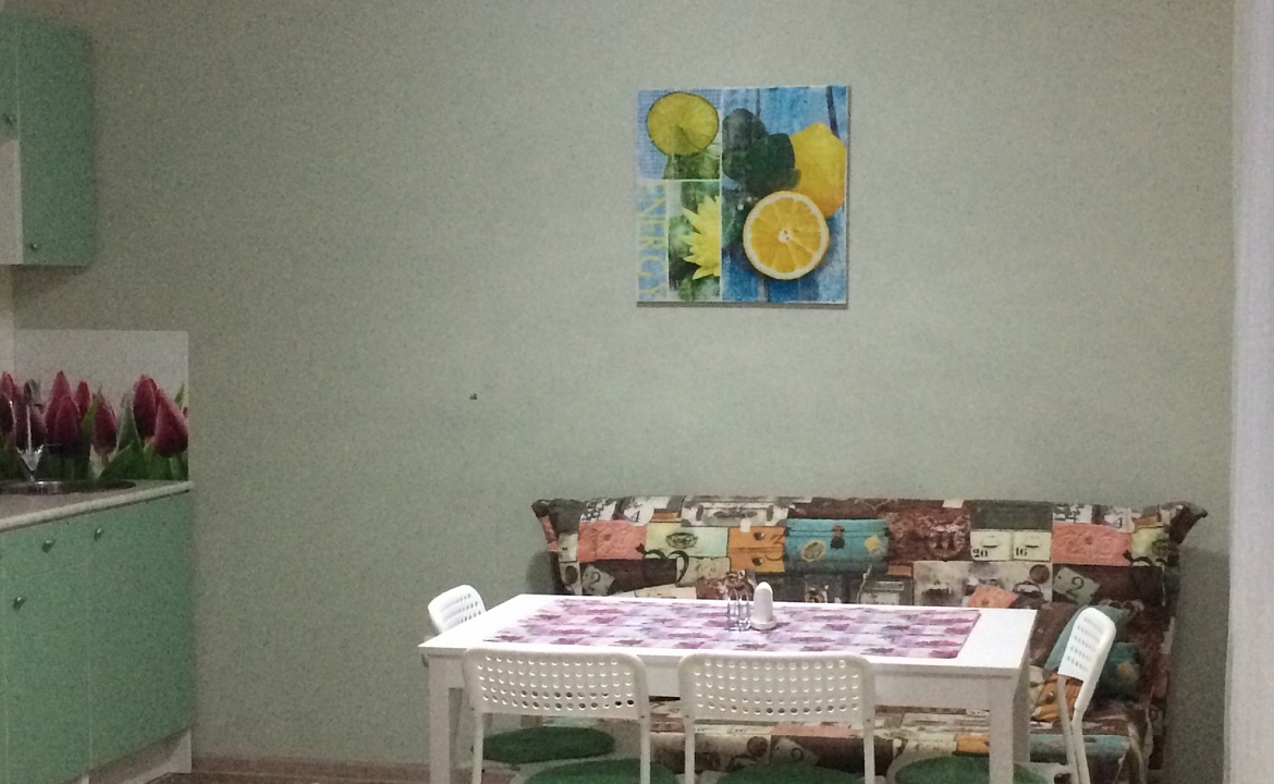 Семейный с кухней . Гостевой дом «Пчела». Ейск