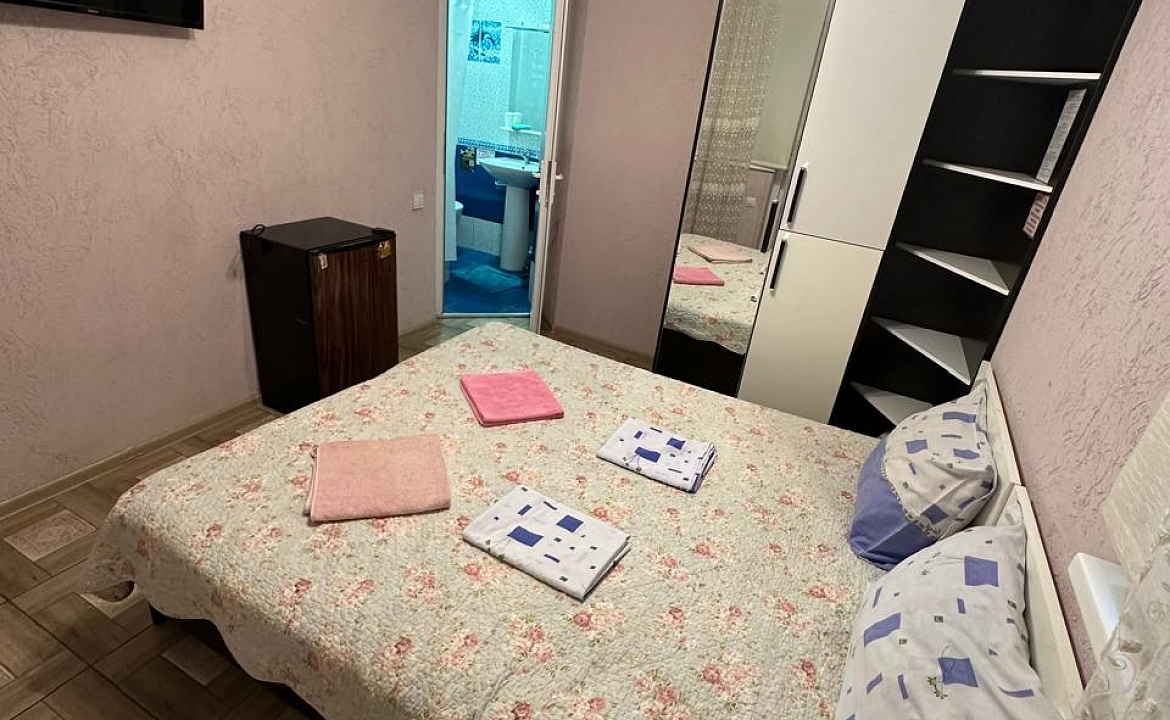 Двухкомнатный стандарт. "Брио" частный сектор. Геленджик