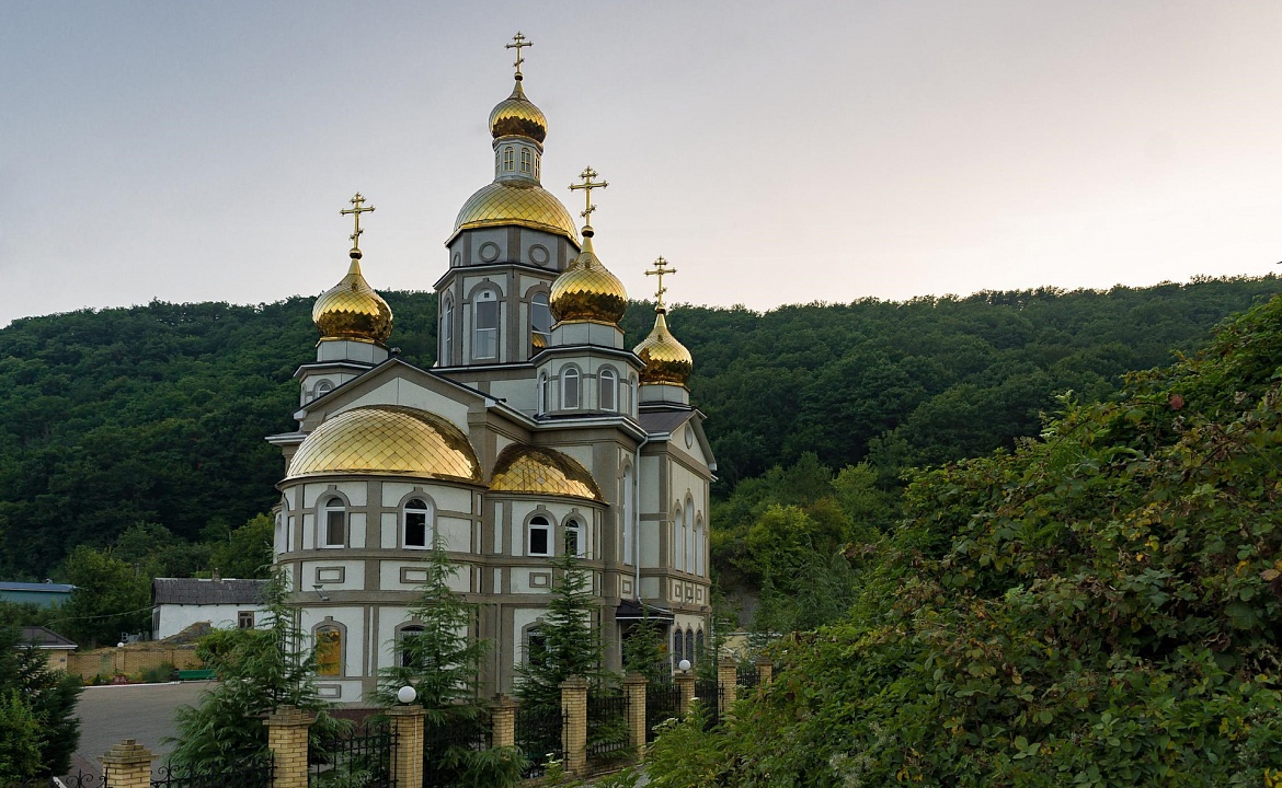 Церковь Ольги Равноапостольной. Фото взято с сайта: https://www.drive2.ru/
